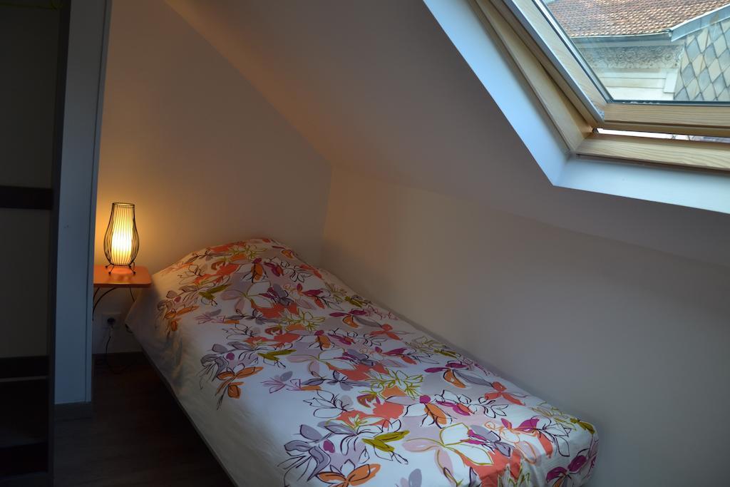 Mere Elvira Lourdes Habitación foto